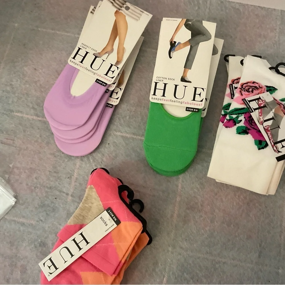 HUE Set of 2 Socks & 2 Shoe Liners One Size